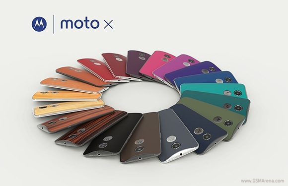 Motorola تعلن عن الهاتف الراقي Moto X إلى جانب هاتف Moto G